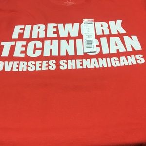 NWT Fireworks Technician Oversees Shenanigans size Large Red